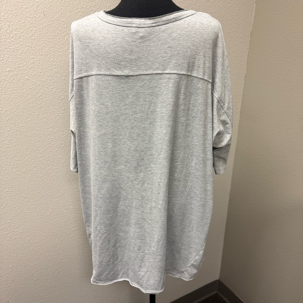 Umgee Gray V-Neck Top Denim Pocket Oversized Boho Tunic L Soft - Picture 5 of 9